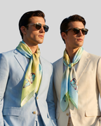 EPOCA URBANA                         Carré in twill di pura seta