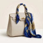 LA LAVANDAIA                            Carré in twill di pura seta